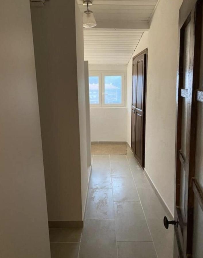 La Coletta Bel Appartement Typique Avec Balcon Centre Piana Piana  Exteriér fotografie